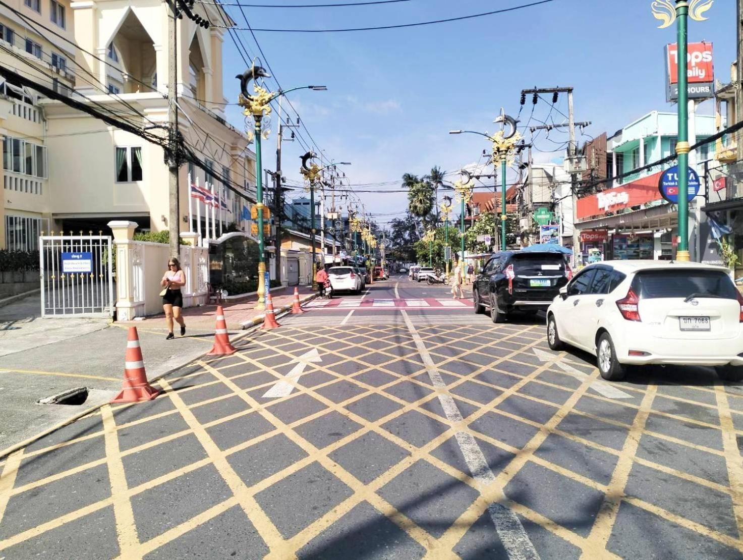 Beachwalk Minotel Patong Dış mekan fotoğraf