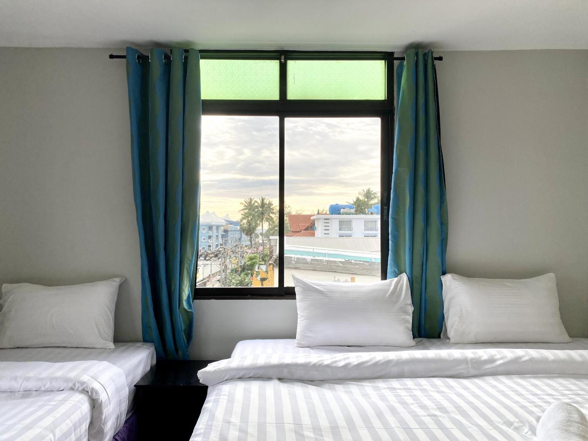 Beachwalk Minotel Patong Dış mekan fotoğraf