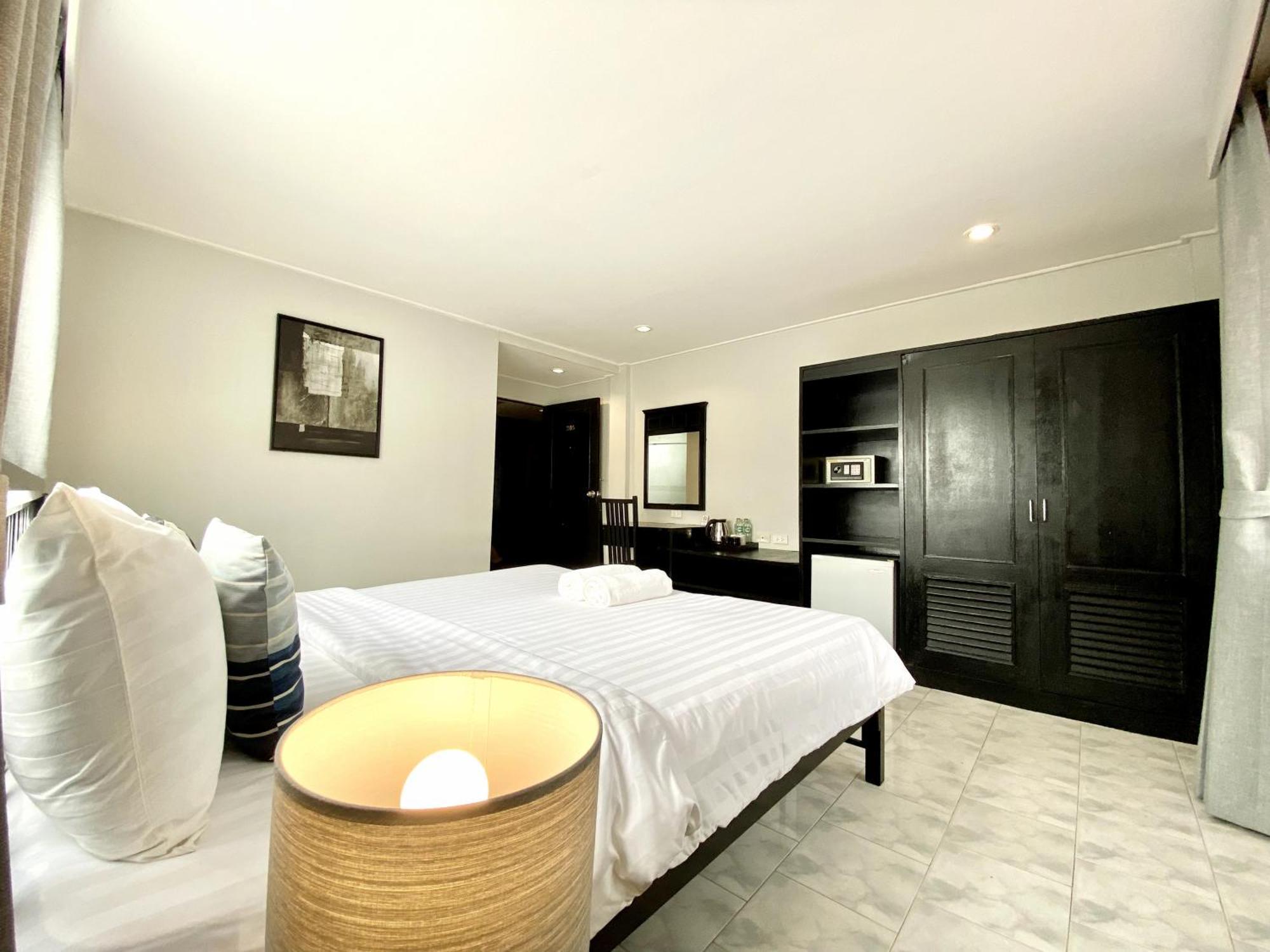 Beachwalk Minotel Patong Dış mekan fotoğraf