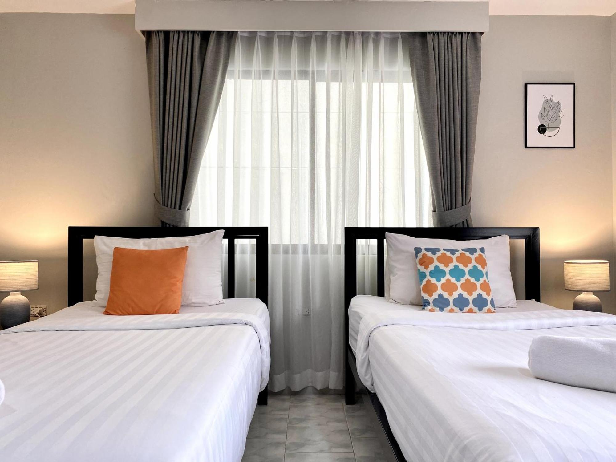 Beachwalk Minotel Patong Dış mekan fotoğraf